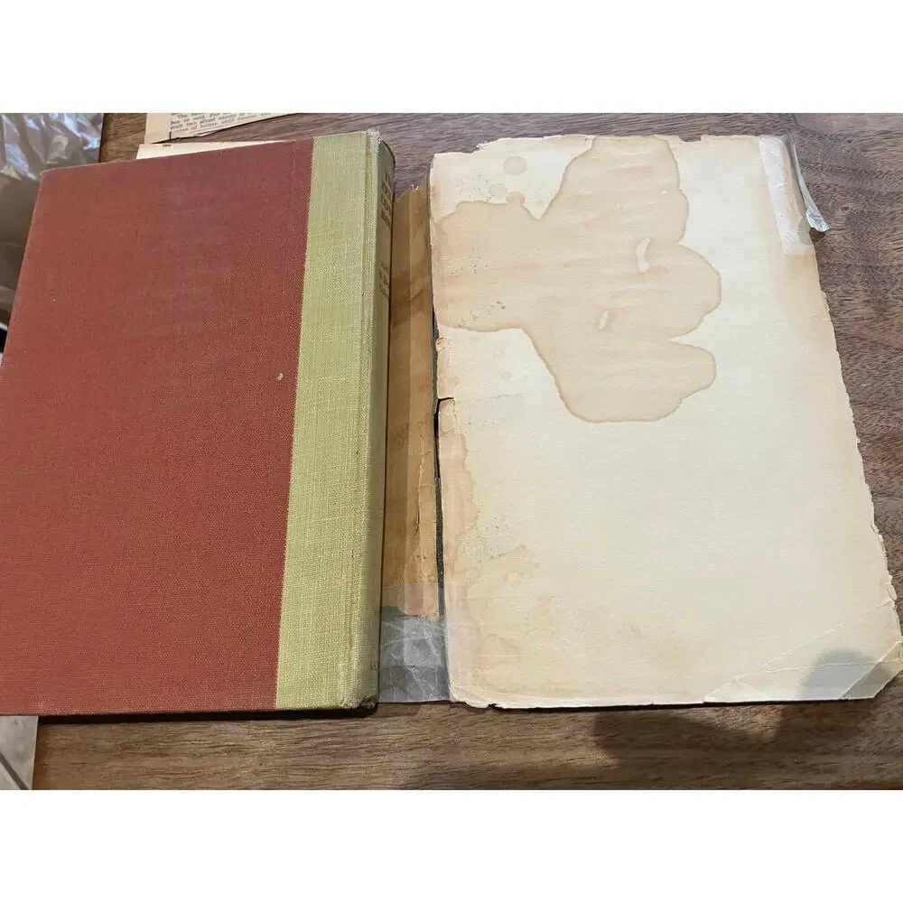 Texas Cookbook Arthur & Bobbie Coleman 1949 + Newspaper Articles‎ and Recipes